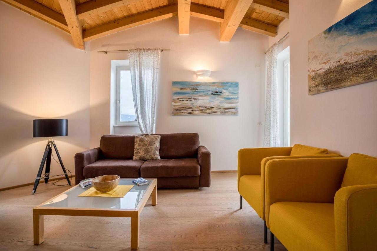 Residence La Villa Cuore Tignale Buitenkant foto
