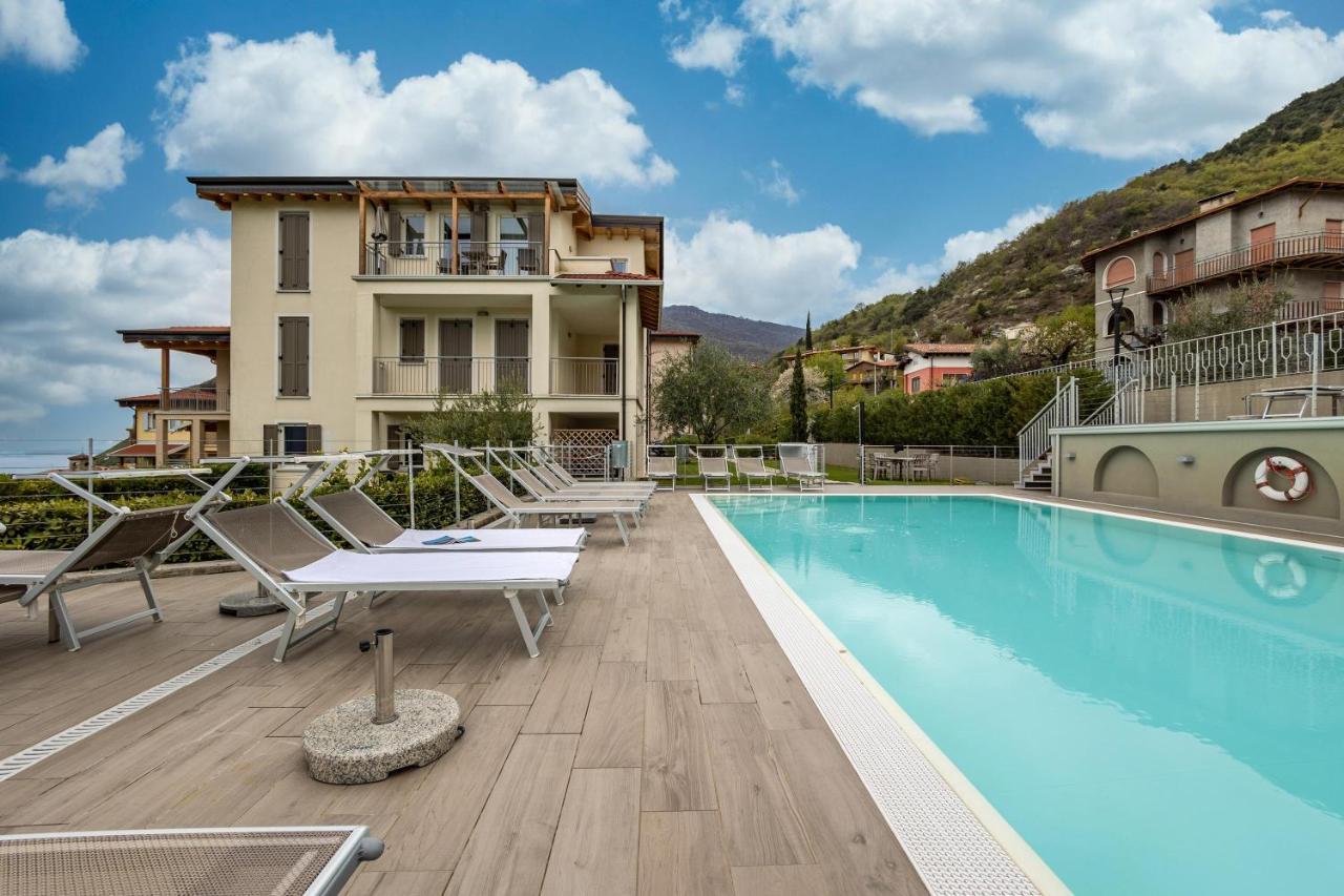 Residence La Villa Cuore Tignale Buitenkant foto